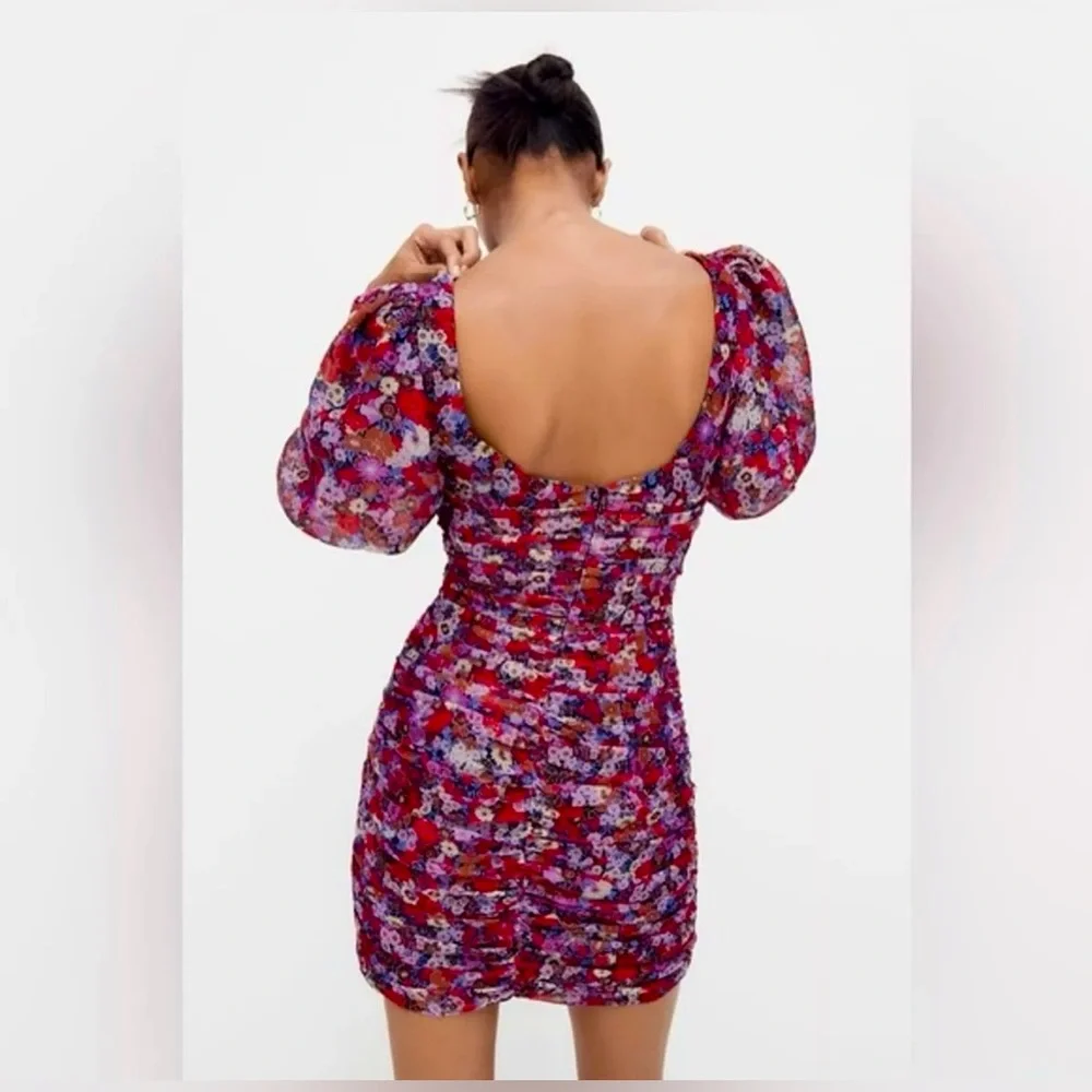 SOLD 💖NWOT Zara Mini Floral Dress Sz Small - Picture 3 of 7